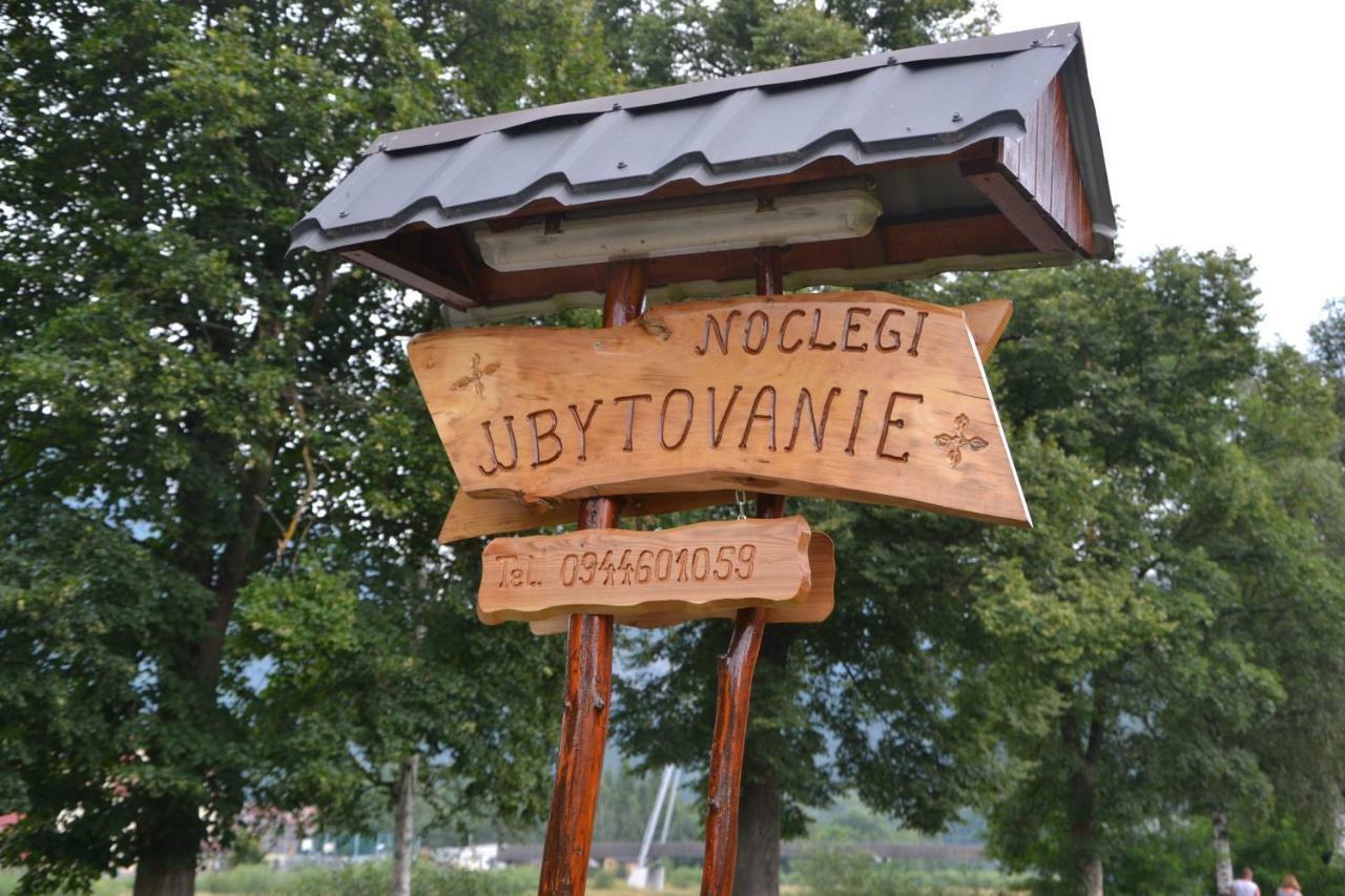 Ubytovanie U Jozefa Cerveny Klastor Exterior photo
